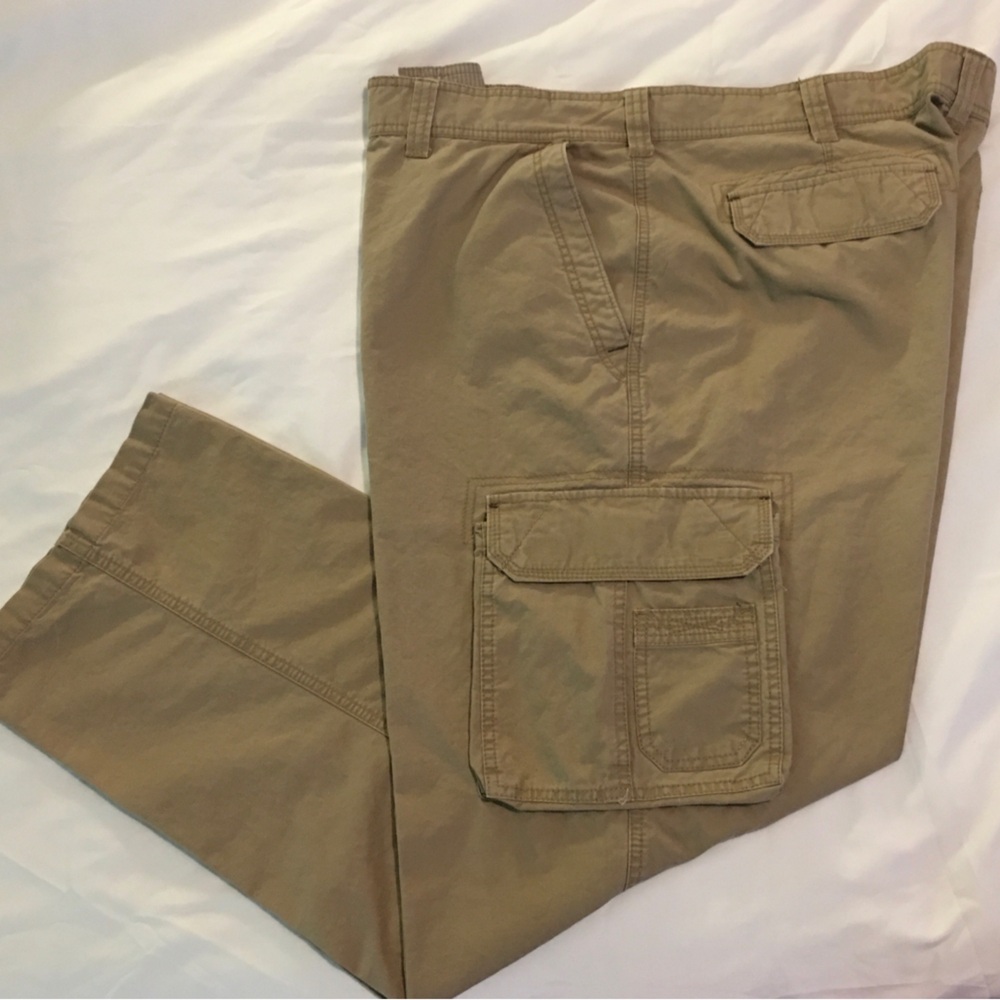 Mens used Cargo Supply North Bay Khaki cargo pants 44/32